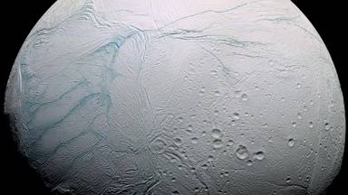 Saturn Moon Enceladus' Buried Ocean Has a Favorable Environment For Life